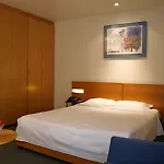 Sirius 3*